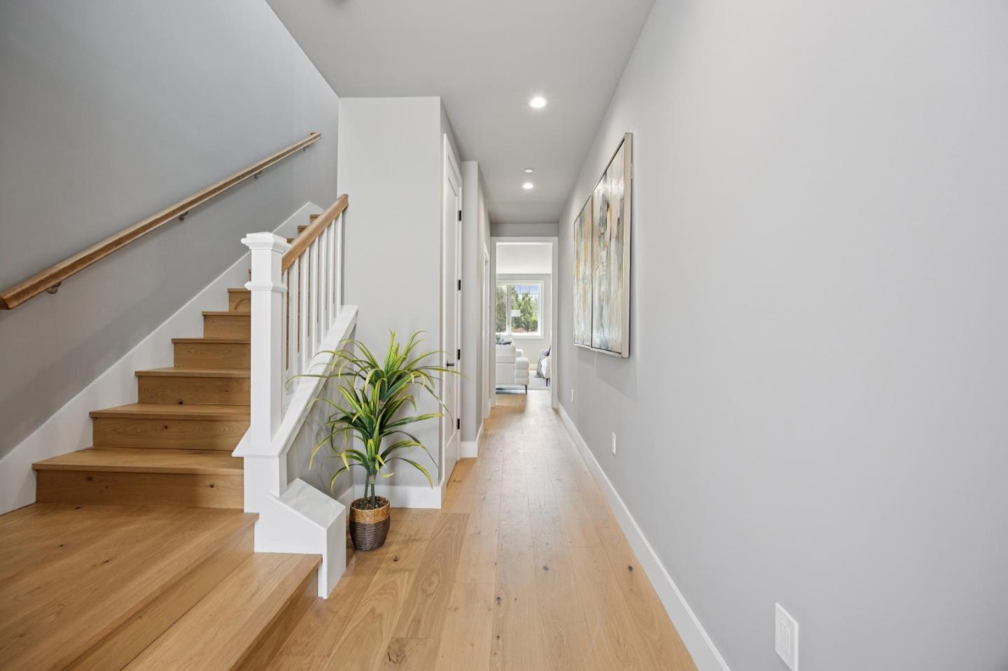 Detail Gallery Image 4 of 21 For 1501 Paradise Ct, San Jose,  CA 95124 - 4 Beds | 2/1 Baths