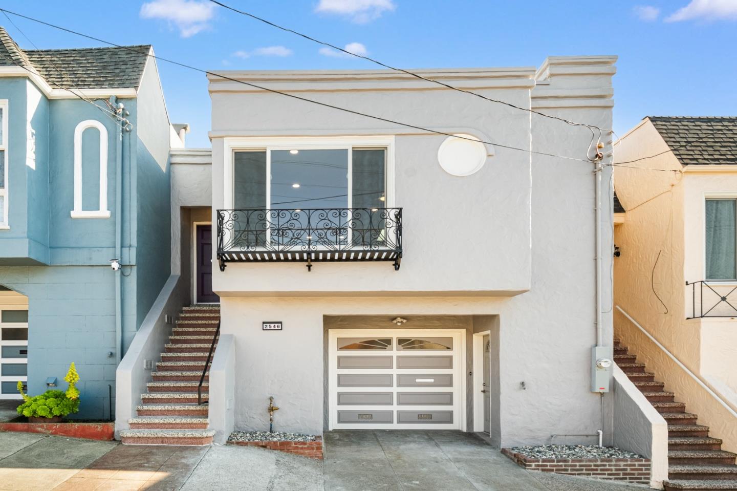 Front Image Thumbnail for ML82031693