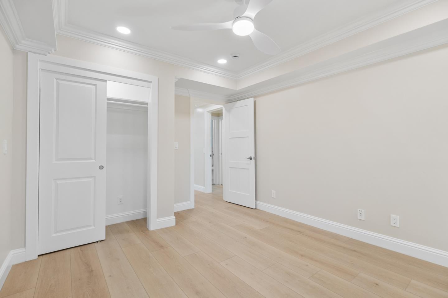 Detail Gallery Image 19 of 25 For 2546 35th Ave, San Francisco,  CA 94116 - 4 Beds | 4 Baths