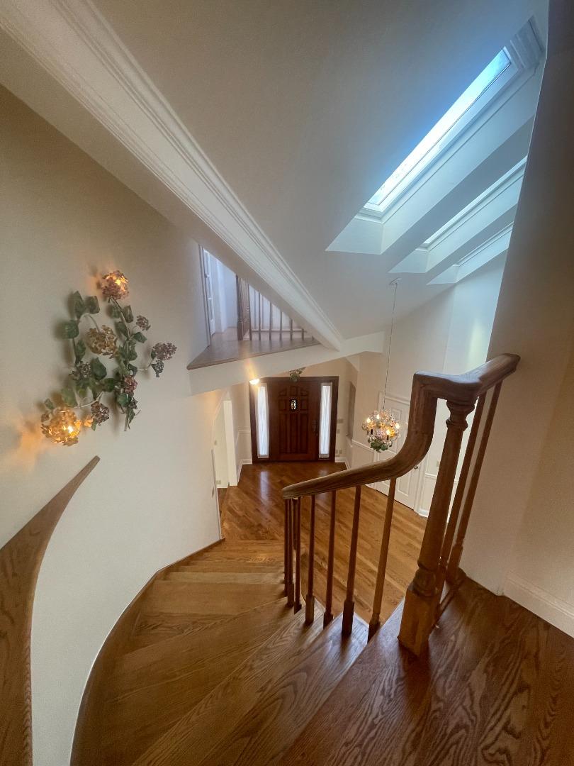 Detail Gallery Image 42 of 73 For 200 Iris Way, Palo Alto,  CA 94303 - 6 Beds | 5 Baths