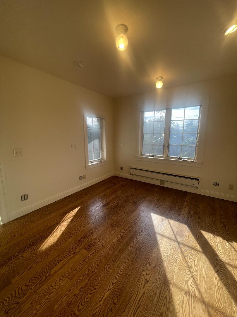 Detail Gallery Image 45 of 73 For 200 Iris Way, Palo Alto,  CA 94303 - 6 Beds | 5 Baths