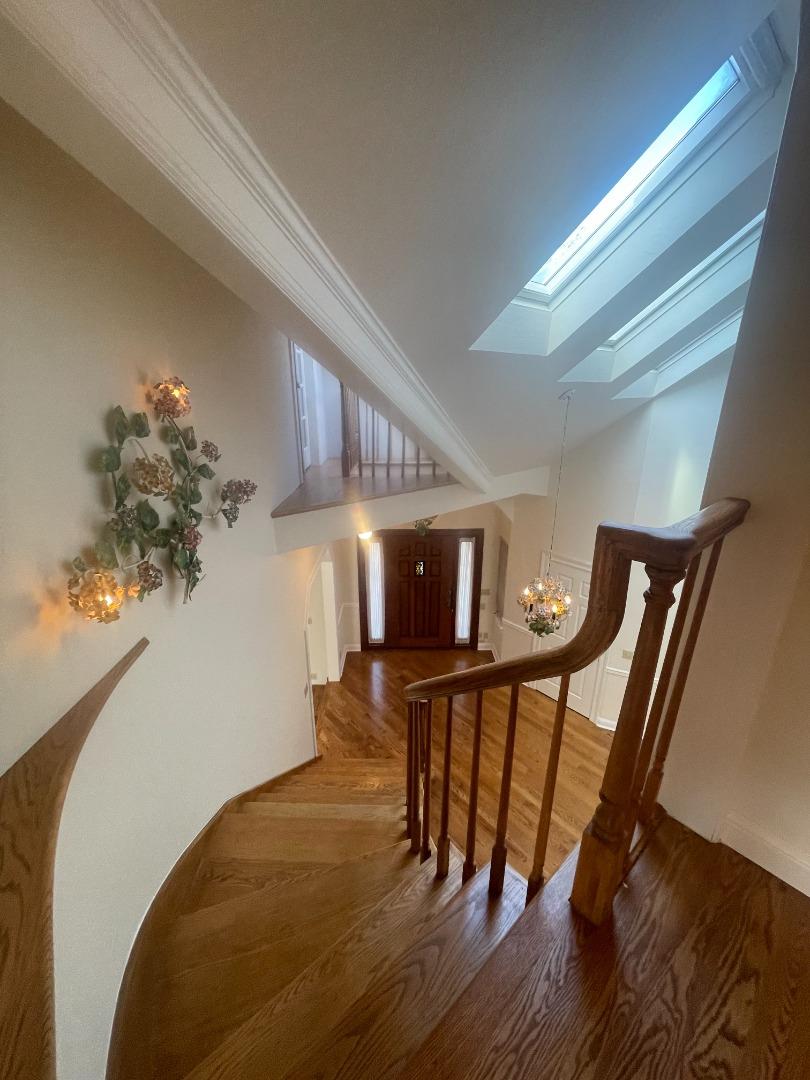 Detail Gallery Image 46 of 73 For 200 Iris Way, Palo Alto,  CA 94303 - 6 Beds | 5 Baths