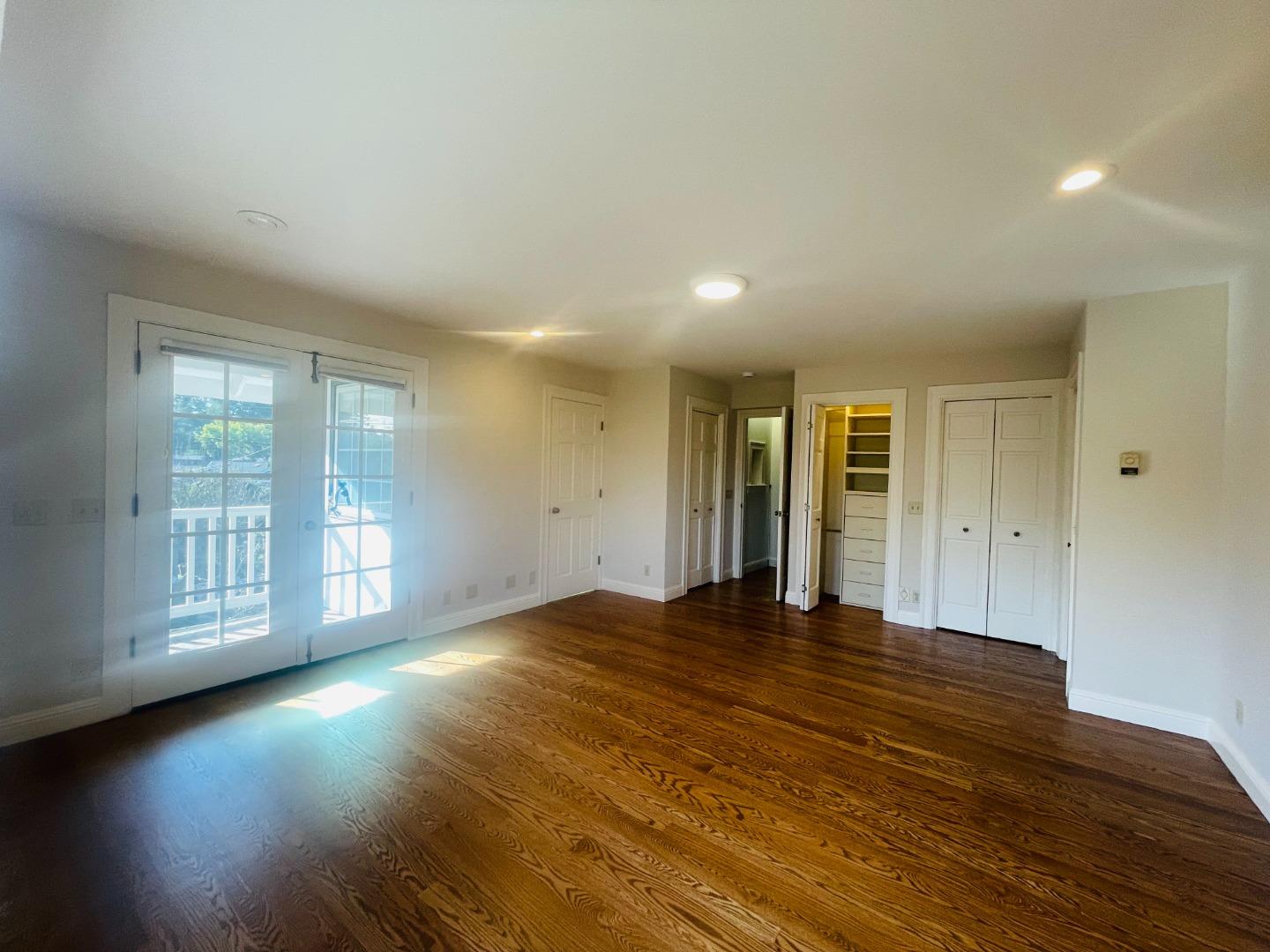 Detail Gallery Image 64 of 73 For 200 Iris Way, Palo Alto,  CA 94303 - 6 Beds | 5 Baths