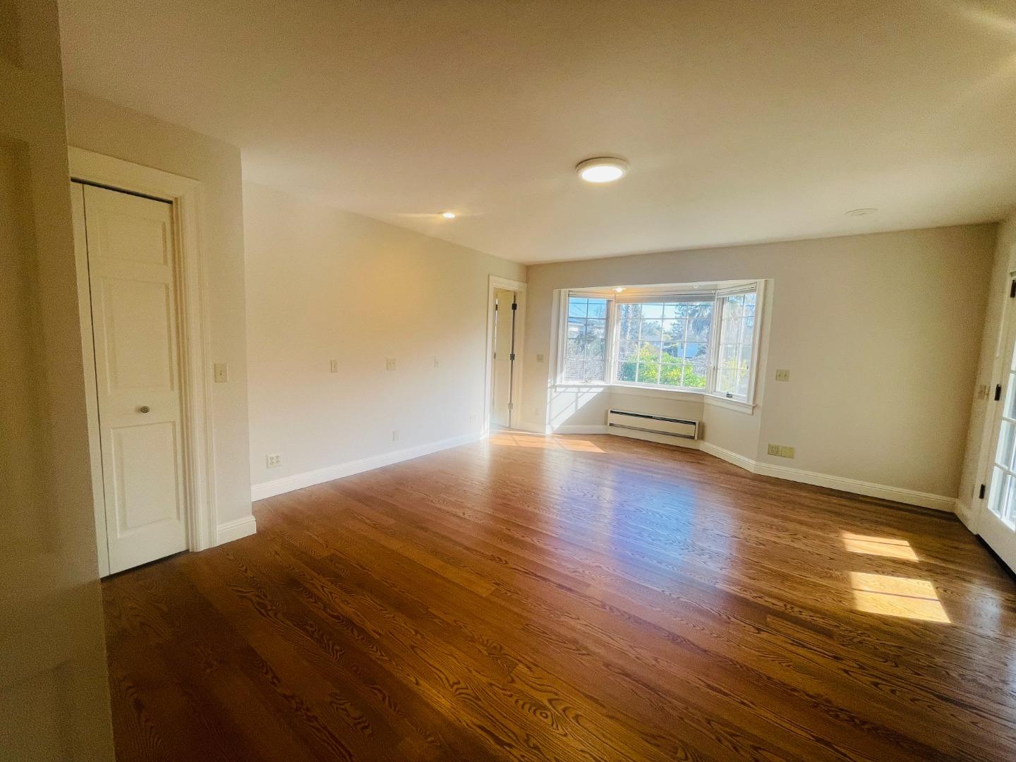 Detail Gallery Image 65 of 73 For 200 Iris Way, Palo Alto,  CA 94303 - 6 Beds | 5 Baths