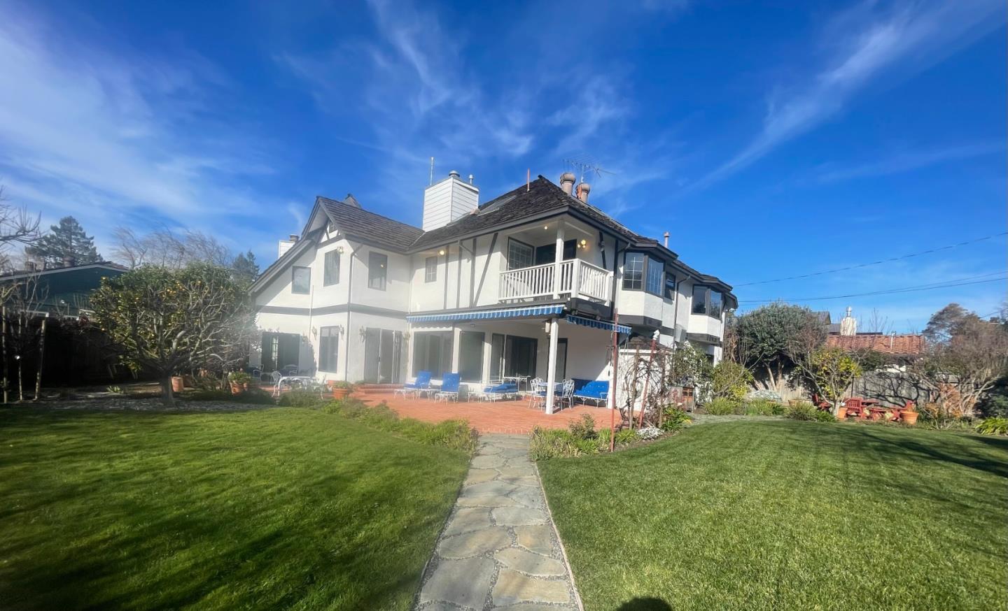 Detail Gallery Image 66 of 73 For 200 Iris Way, Palo Alto,  CA 94303 - 6 Beds | 5 Baths