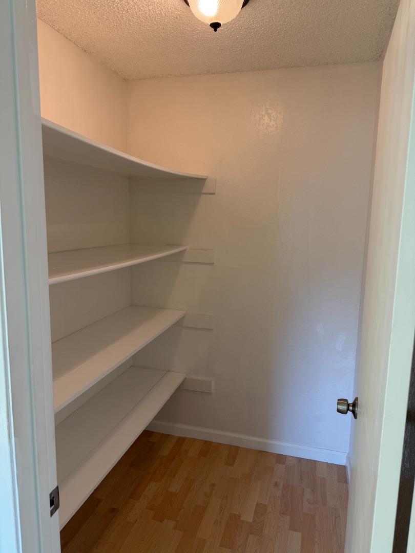 Detail Gallery Image 22 of 26 For 1723 Pheasant Dr, Hercules,  CA 94547 - 4 Beds | 2/1 Baths