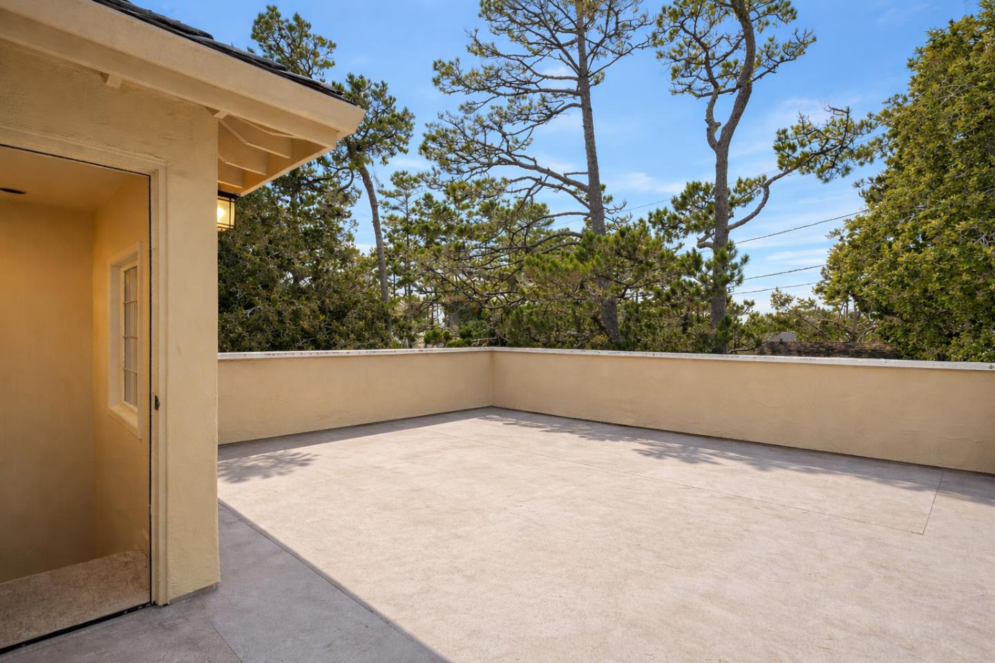 Detail Gallery Image 22 of 23 For 4055 Sunset, Pebble Beach,  CA 93953 - 4 Beds | 2/1 Baths