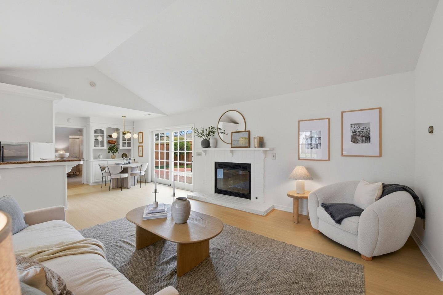 Detail Gallery Image 12 of 36 For 560 University Ave, Los Gatos,  CA 95032 - 3 Beds | 3 Baths