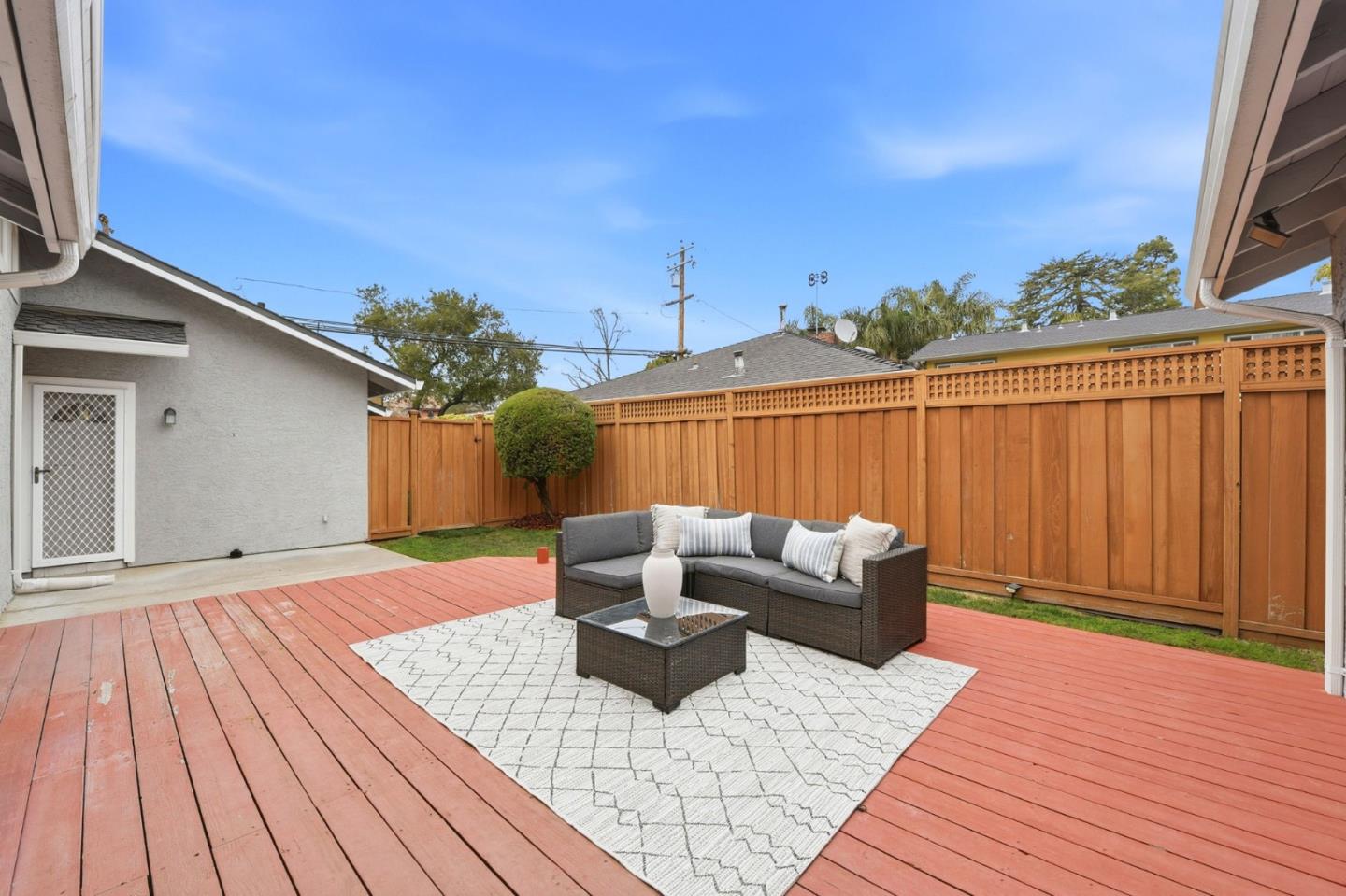 Detail Gallery Image 33 of 36 For 560 University Ave, Los Gatos,  CA 95032 - 3 Beds | 3 Baths