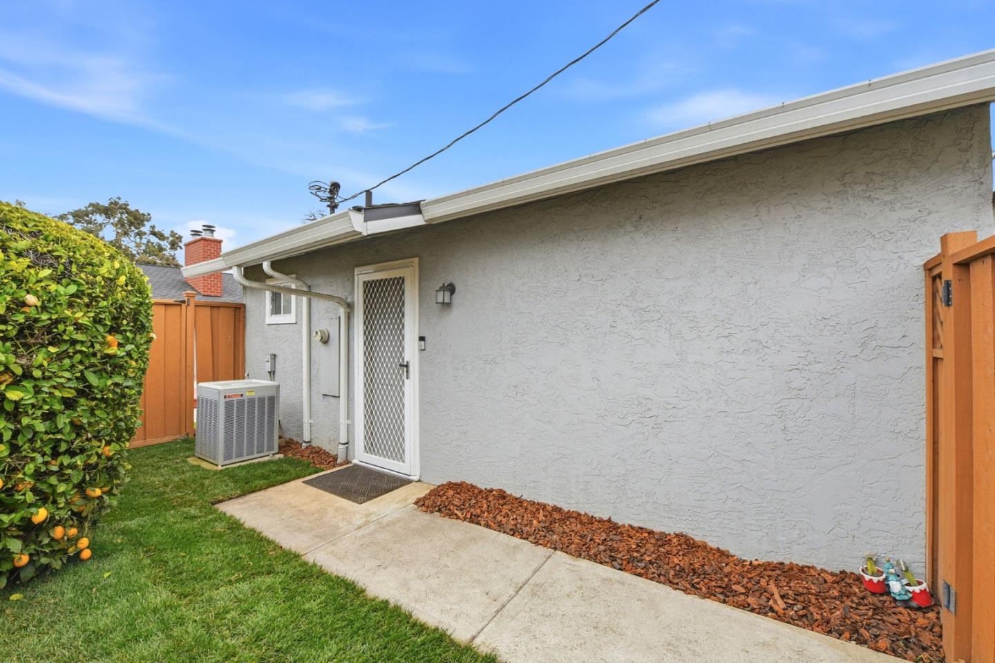 Detail Gallery Image 35 of 36 For 560 University Ave, Los Gatos,  CA 95032 - 3 Beds | 3 Baths