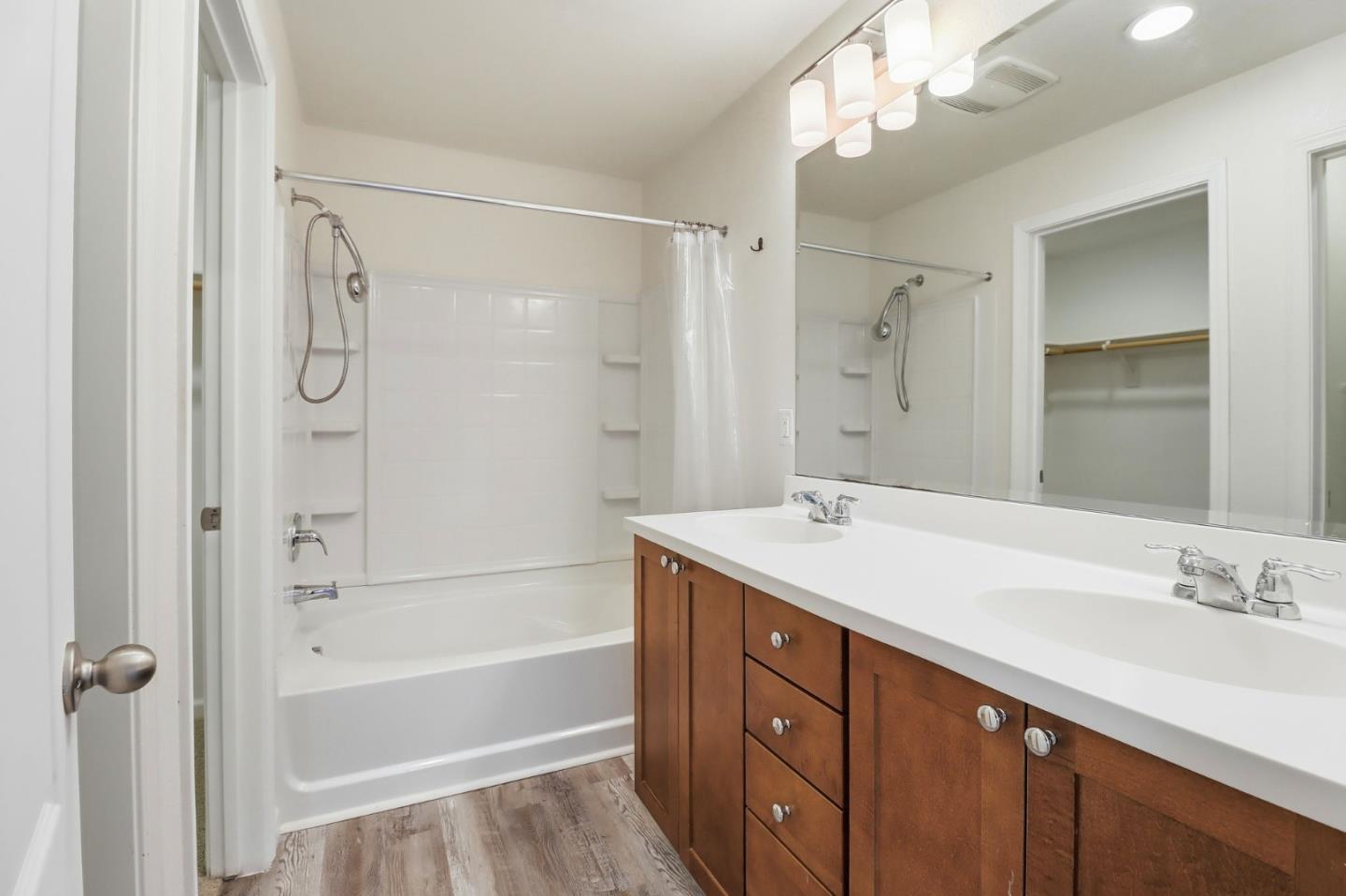 Detail Gallery Image 16 of 21 For 1428 Neleigh Pl, San Jose,  CA 95131 - 2 Beds | 2 Baths