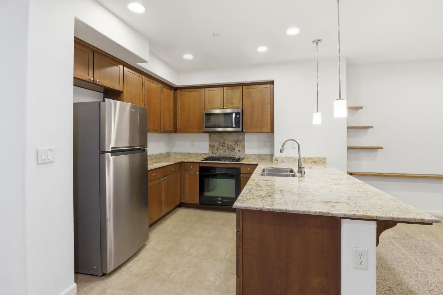 Detail Gallery Image 8 of 21 For 1428 Neleigh Pl, San Jose,  CA 95131 - 2 Beds | 2 Baths