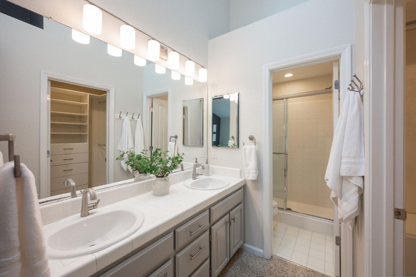 Detail Gallery Image 25 of 39 For 43 Erin Ln, Half Moon Bay,  CA 94019 - 2 Beds | 2/1 Baths