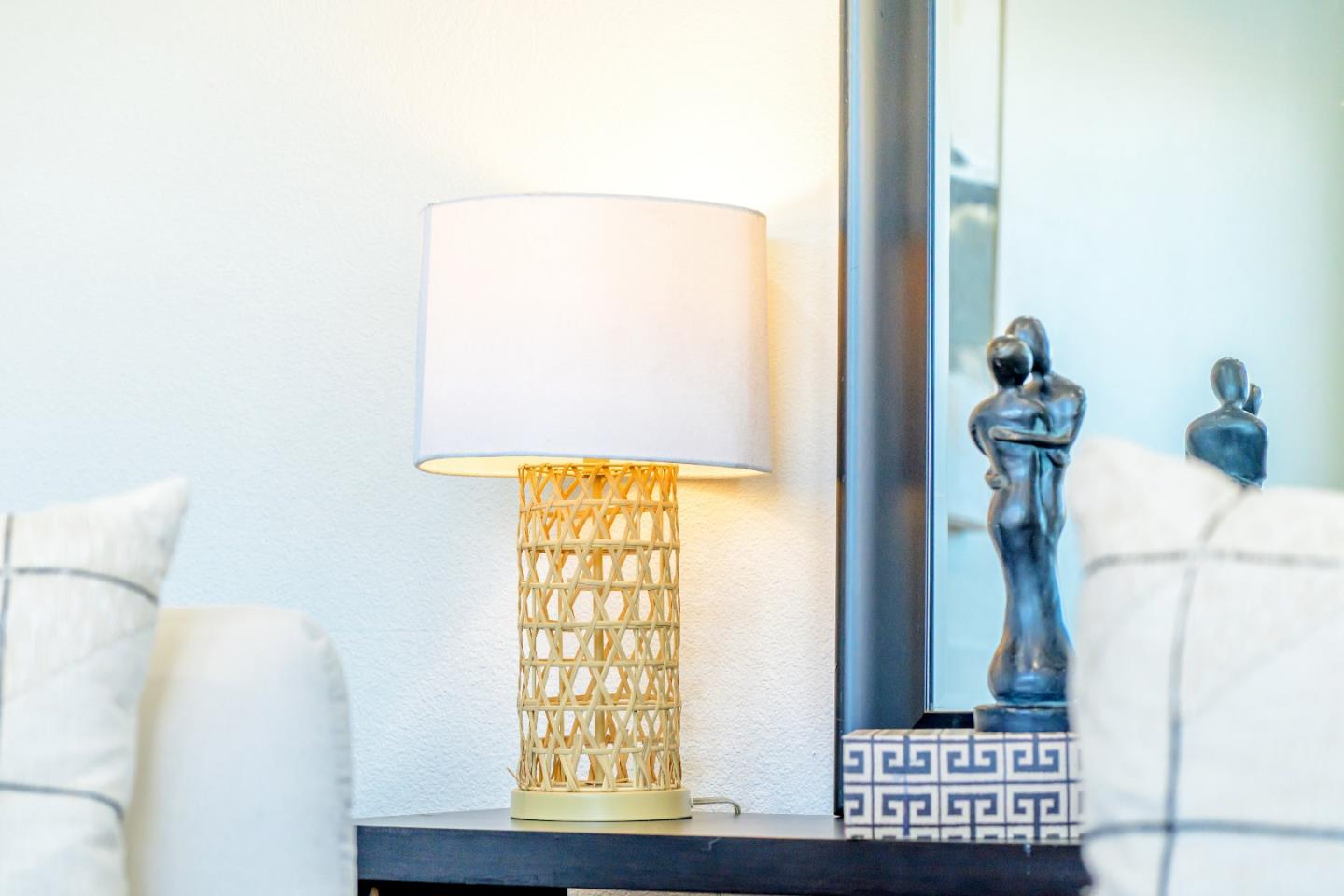 Detail Gallery Image 20 of 26 For 2275 Southwood Dr, Pittsburg,  CA 94565 - 6 Beds | 4 Baths