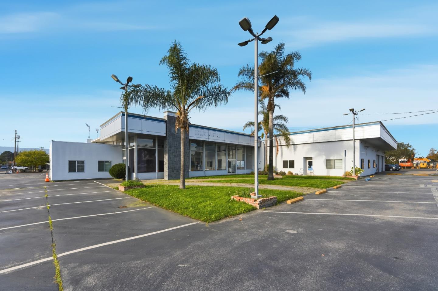 Detail Gallery Image 29 of 44 For 480 Veterans, Redwood City,  CA 94063 - – Beds | – Baths