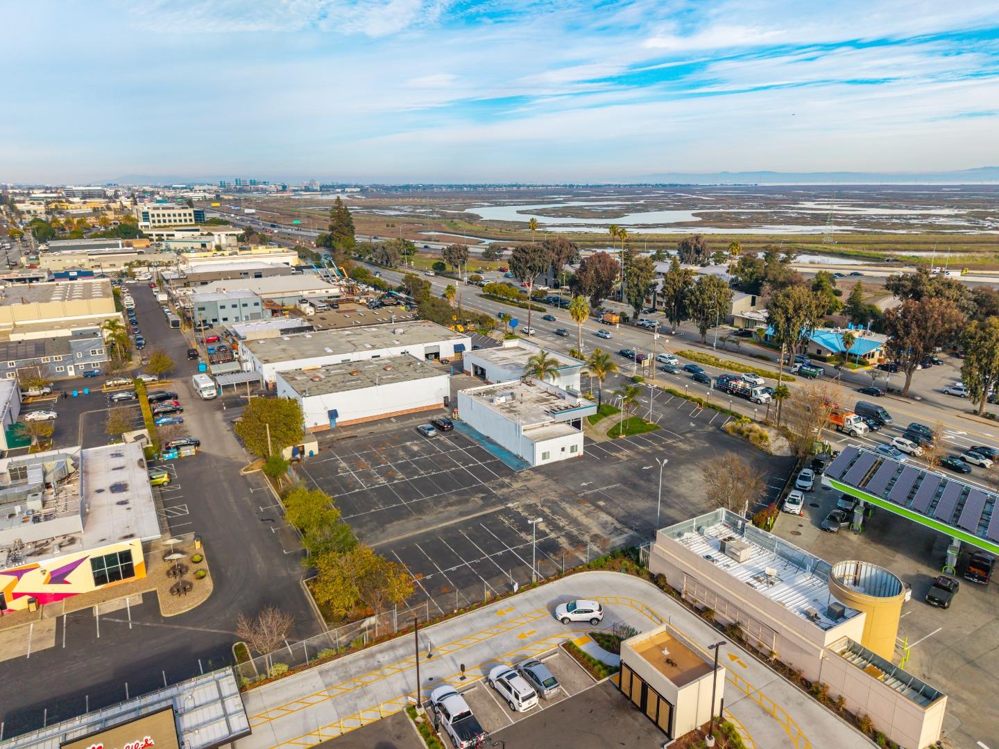 Detail Gallery Image 5 of 44 For 480 Veterans, Redwood City,  CA 94063 - – Beds | – Baths