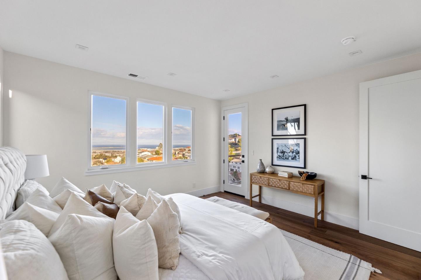 Detail Gallery Image 24 of 49 For 842 Clearfield Dr, Millbrae,  CA 94030 - 4 Beds | 3 Baths