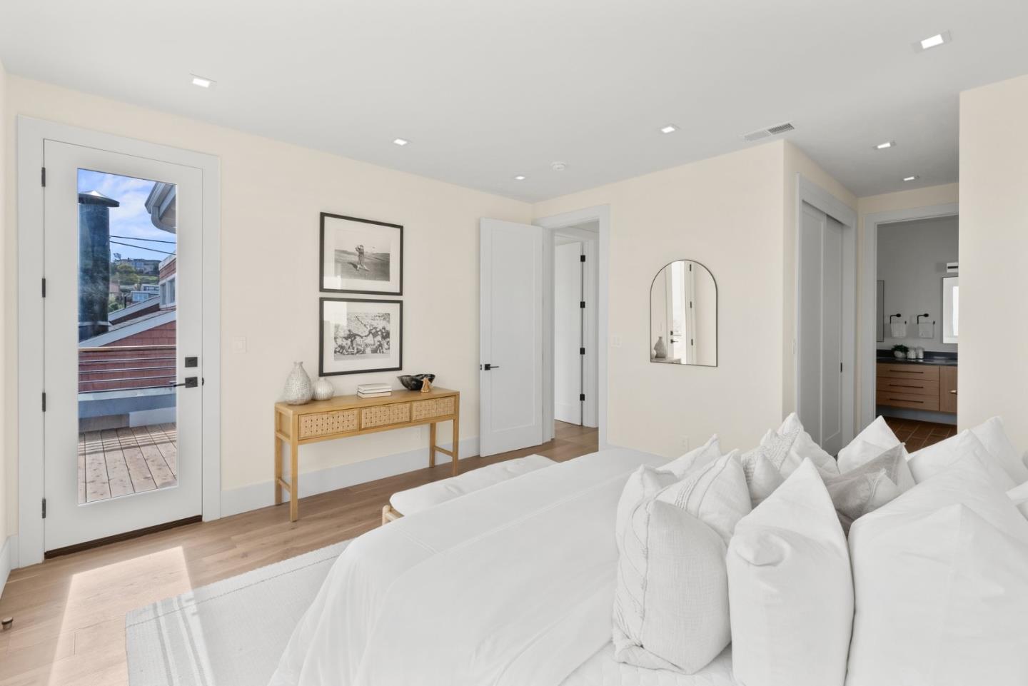 Detail Gallery Image 25 of 49 For 842 Clearfield Dr, Millbrae,  CA 94030 - 4 Beds | 3 Baths