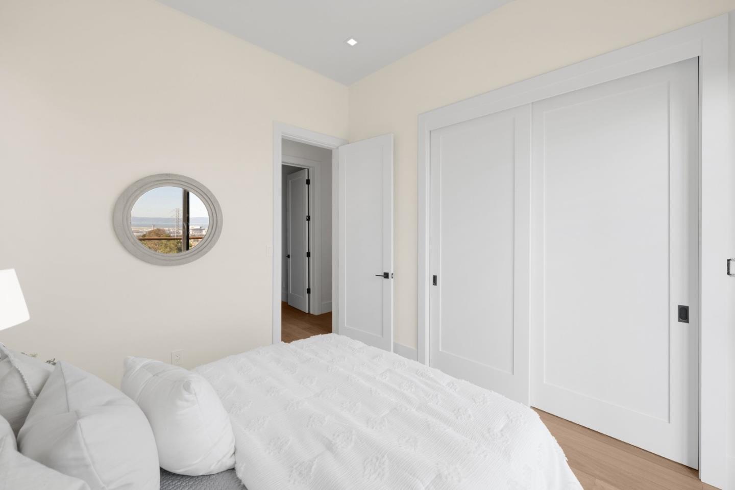 Detail Gallery Image 32 of 49 For 842 Clearfield Dr, Millbrae,  CA 94030 - 4 Beds | 3 Baths