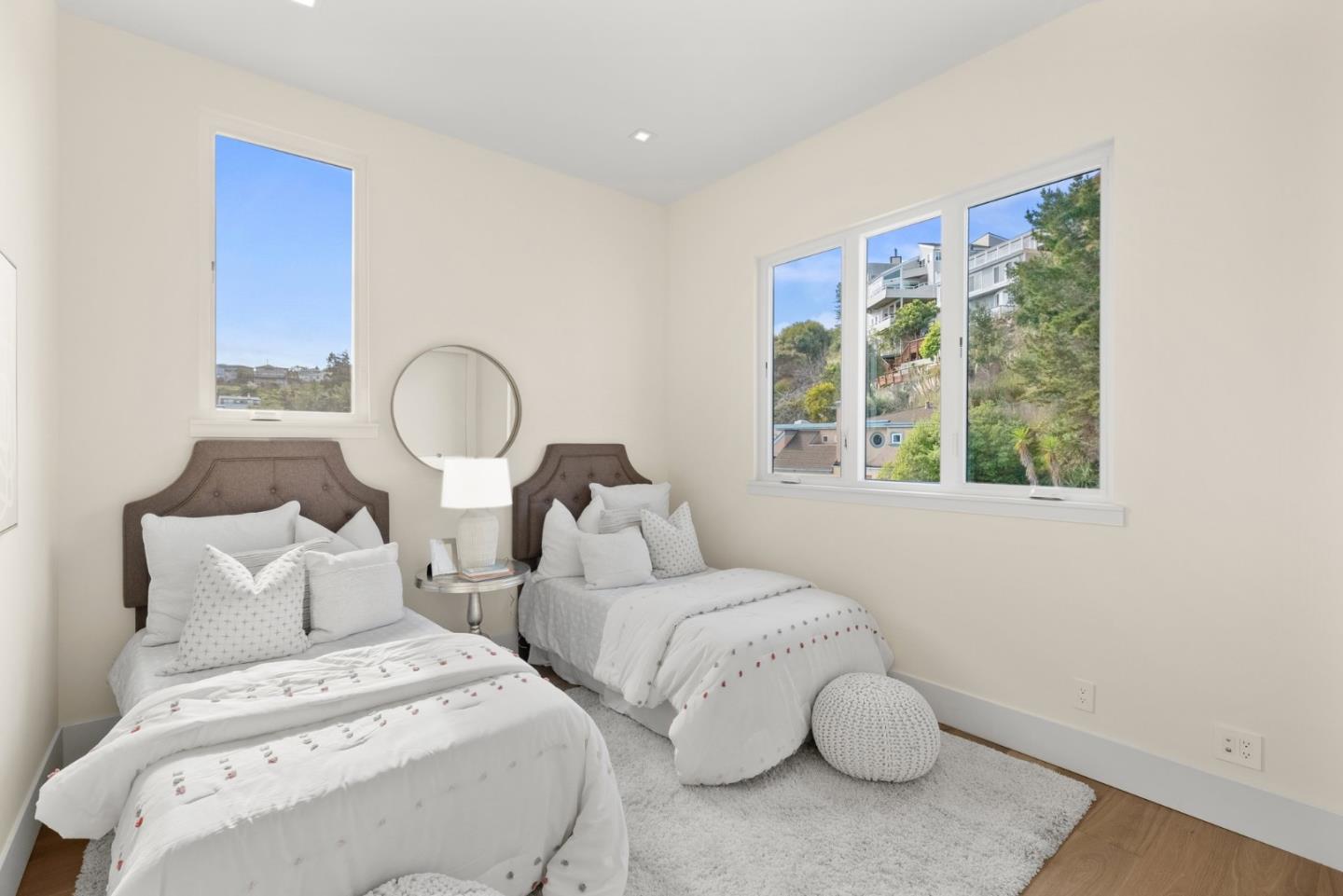 Detail Gallery Image 33 of 49 For 842 Clearfield Dr, Millbrae,  CA 94030 - 4 Beds | 3 Baths