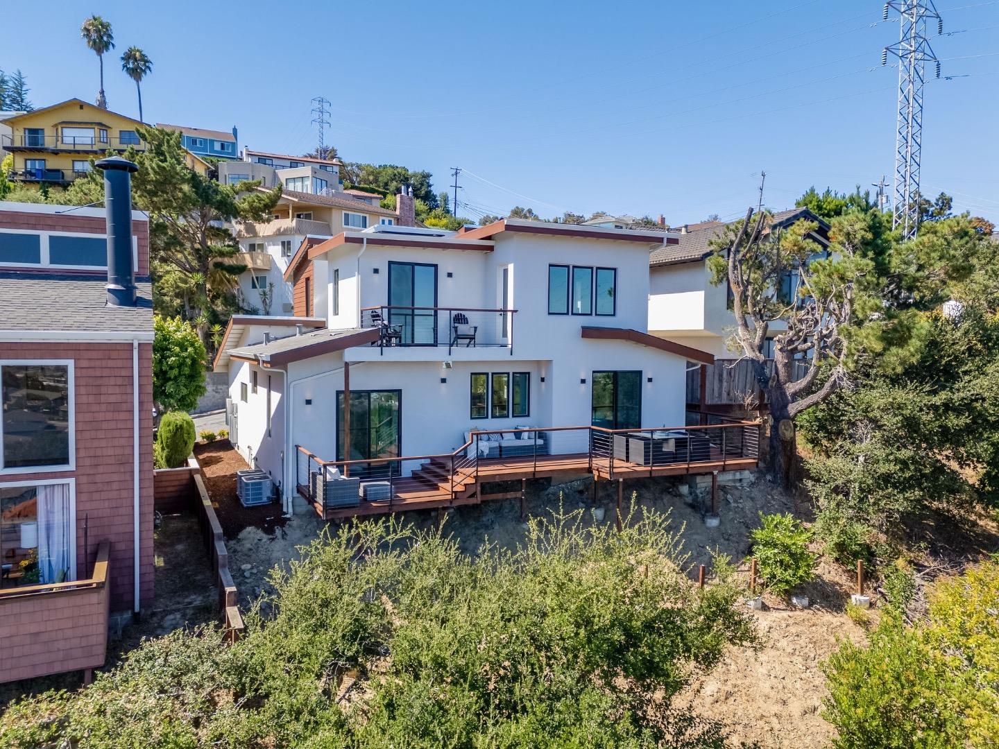 Detail Gallery Image 48 of 49 For 842 Clearfield Dr, Millbrae,  CA 94030 - 4 Beds | 3 Baths