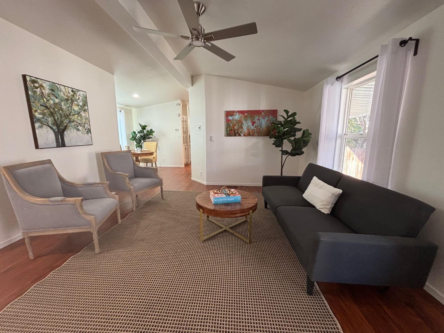 Detail Gallery Image 8 of 19 For 8282 Murray Ave #65,  Gilroy,  CA 95020 - 2 Beds | 2 Baths