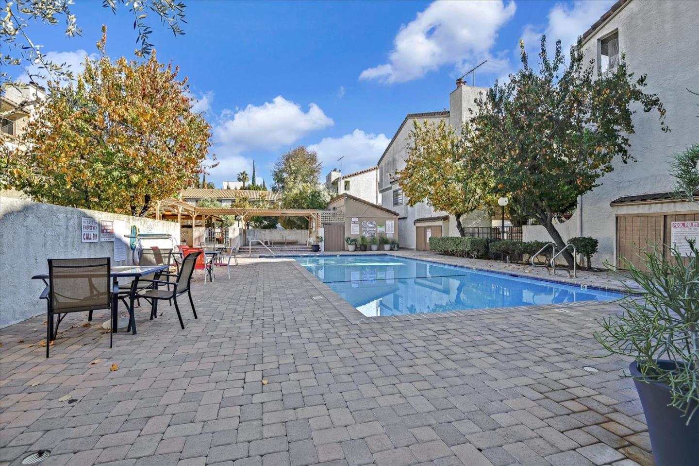 Detail Gallery Image 33 of 36 For 20224 Sherman Way #64,  Winnetka,  CA 91306 - 3 Beds | 2/1 Baths