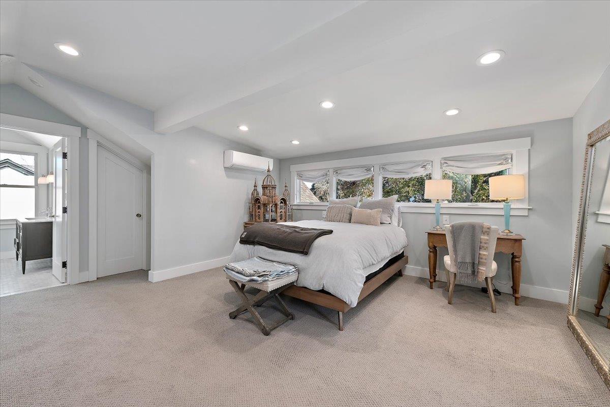 Detail Gallery Image 13 of 28 For 1725 Lincoln Ave, San Jose,  CA 95125 - 4 Beds | 3 Baths