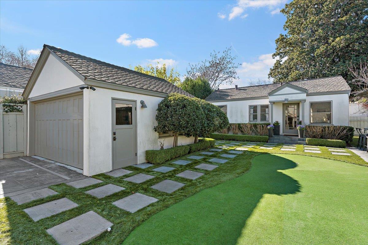 Detail Gallery Image 17 of 28 For 1725 Lincoln Ave, San Jose,  CA 95125 - 4 Beds | 3 Baths