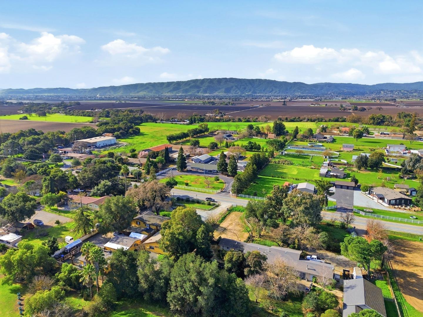 Detail Gallery Image 73 of 79 For 8875 New Ave, Gilroy,  CA 95020 - 4 Beds | 2/1 Baths