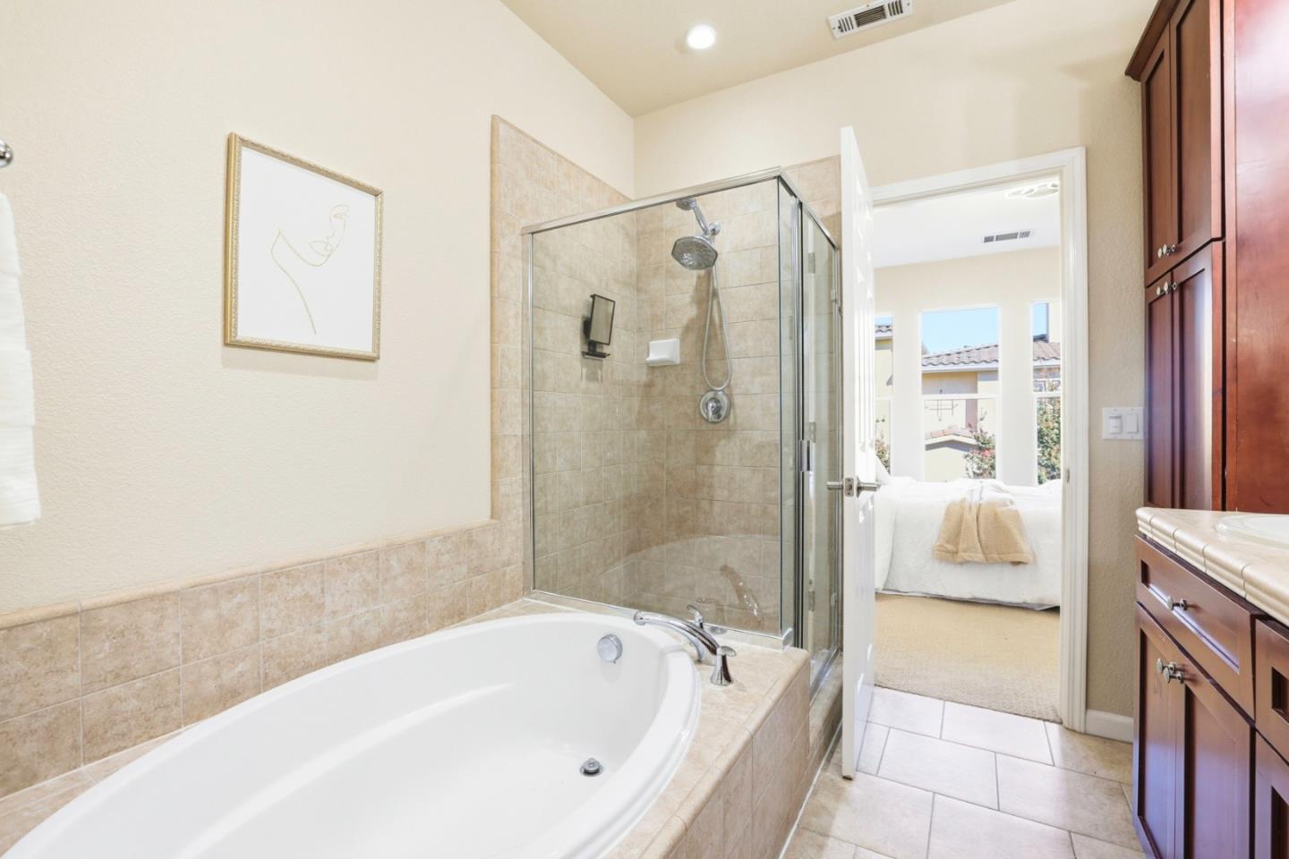 Photo #17: ML82031728 Listing: Photo #17