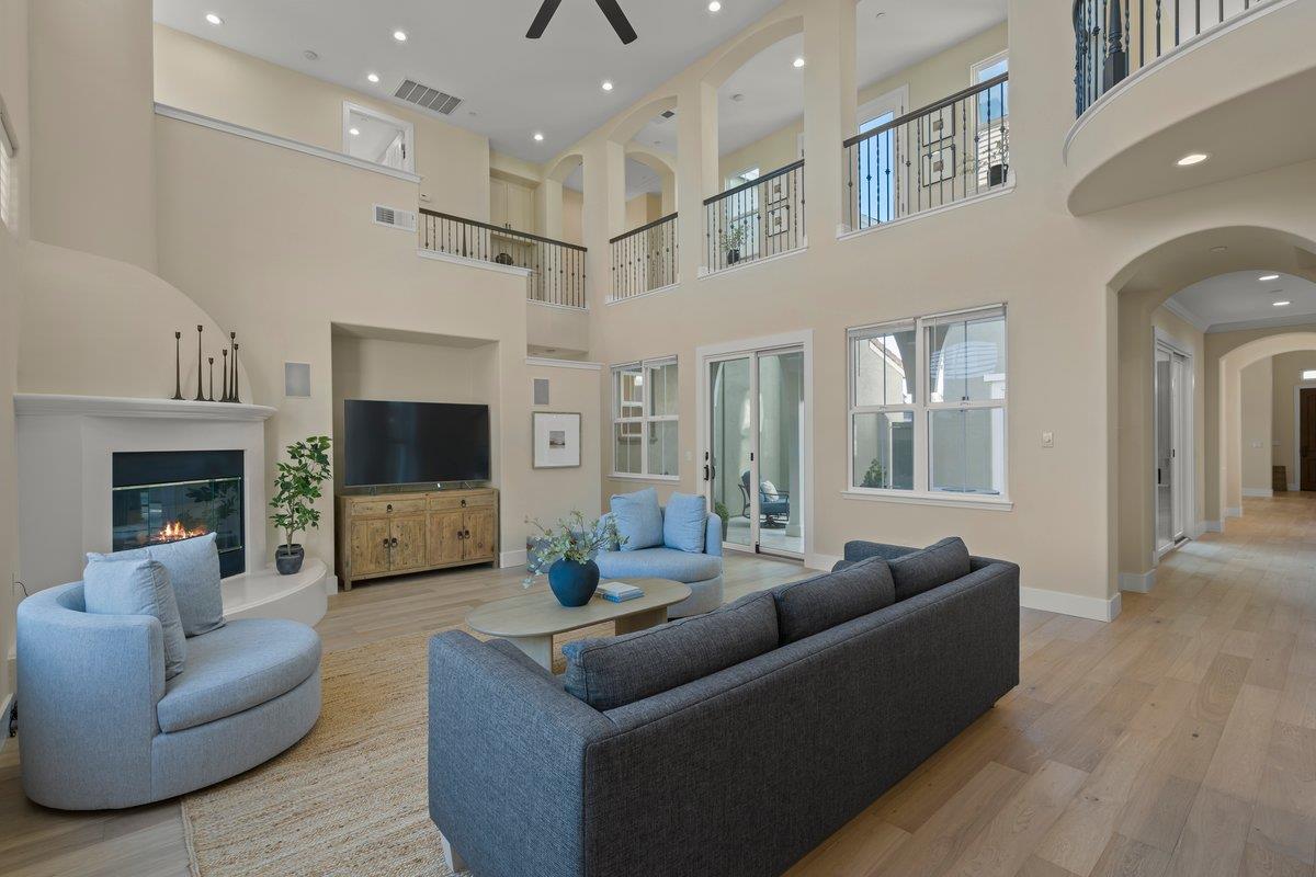 Detail Gallery Image 18 of 53 For 1620 Ventura Dr, Morgan Hill,  CA 95037 - 5 Beds | 4/1 Baths