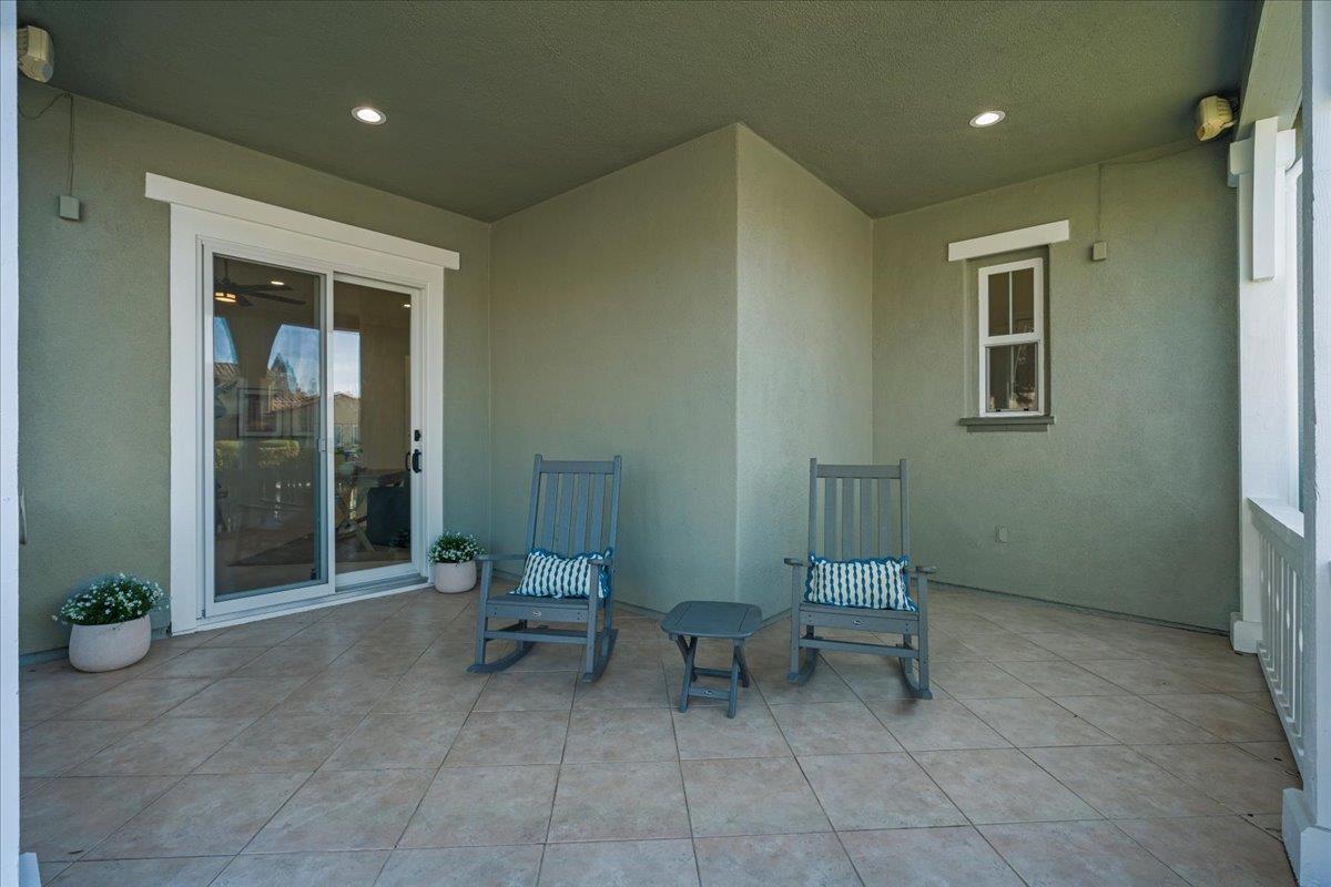 Detail Gallery Image 22 of 53 For 1620 Ventura Dr, Morgan Hill,  CA 95037 - 5 Beds | 4/1 Baths