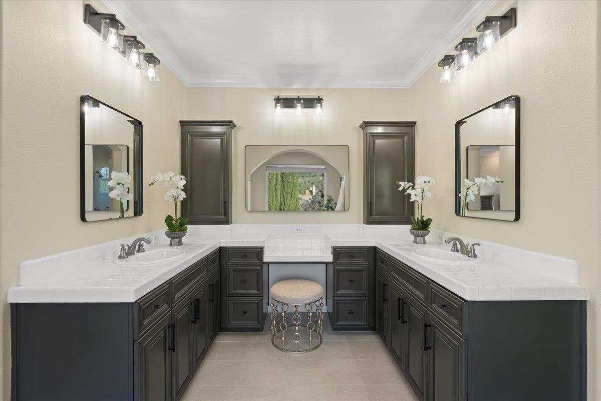 Detail Gallery Image 32 of 53 For 1620 Ventura Dr, Morgan Hill,  CA 95037 - 5 Beds | 4/1 Baths