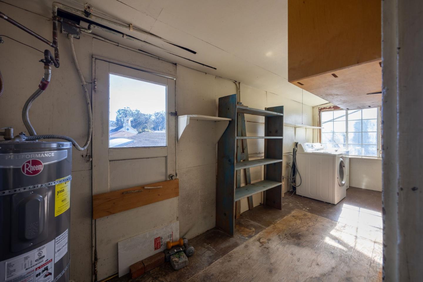 Detail Gallery Image 15 of 35 For 539 Main St, Half Moon Bay,  CA 94019 - – Beds | – Baths