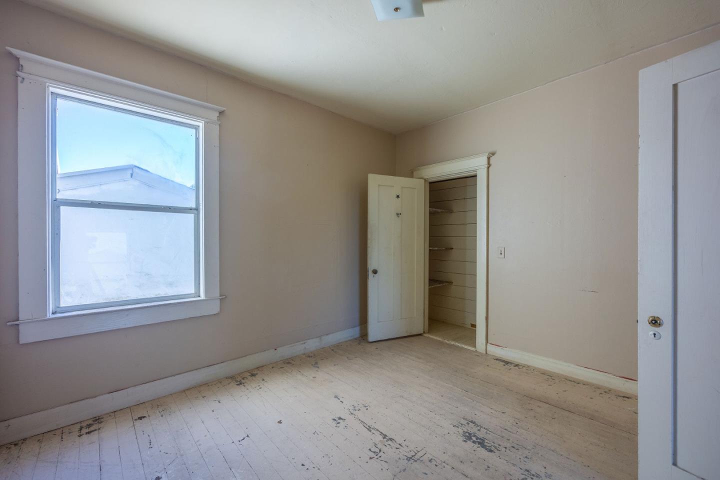 Detail Gallery Image 22 of 35 For 539 Main St, Half Moon Bay,  CA 94019 - – Beds | – Baths