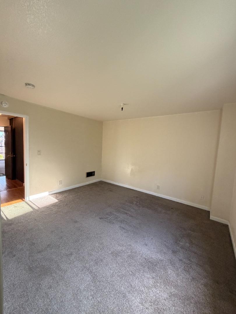 Detail Gallery Image 14 of 19 For 190 Eastmoor Ave #10,  Daly City,  CA 94015 - 1 Beds | 1 Baths