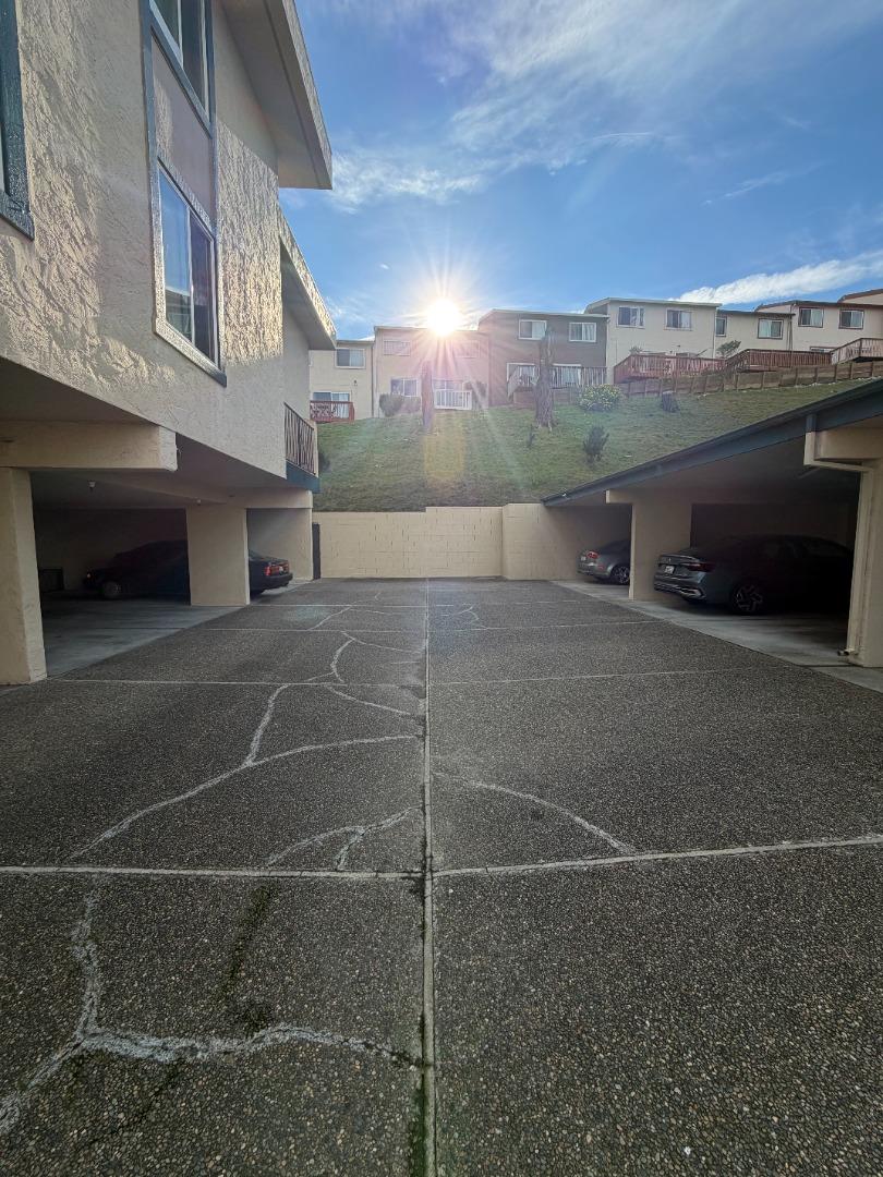 Detail Gallery Image 17 of 19 For 190 Eastmoor Ave #10,  Daly City,  CA 94015 - 1 Beds | 1 Baths