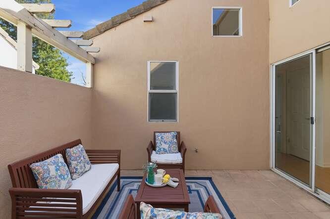 Detail Gallery Image 23 of 41 For 1295 Kelly Park Cir, Morgan Hill,  CA 95037 - 3 Beds | 2 Baths