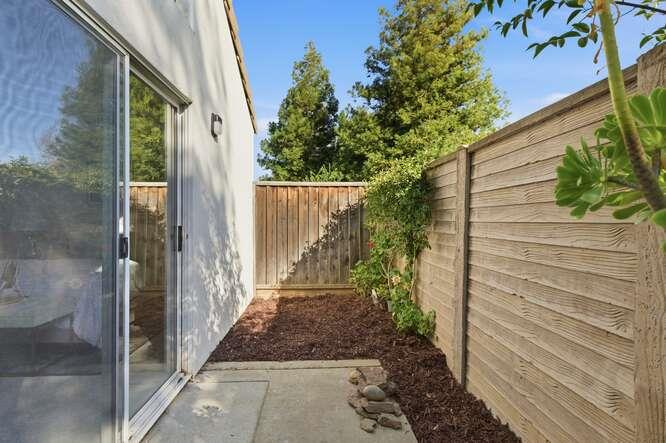 Detail Gallery Image 30 of 41 For 1295 Kelly Park Cir, Morgan Hill,  CA 95037 - 3 Beds | 2 Baths