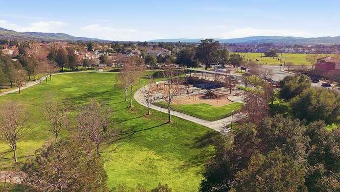 Detail Gallery Image 37 of 41 For 1295 Kelly Park Cir, Morgan Hill,  CA 95037 - 3 Beds | 2 Baths