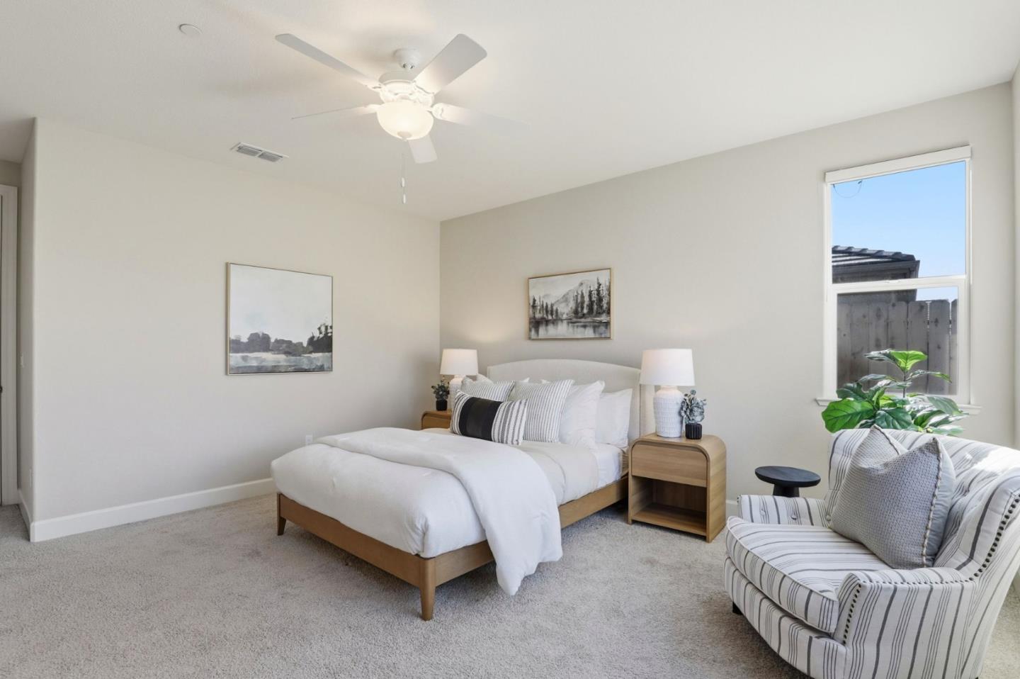 Detail Gallery Image 12 of 50 For 1216 Wildrose Dr, Hollister,  CA 95023 - 4 Beds | 2 Baths