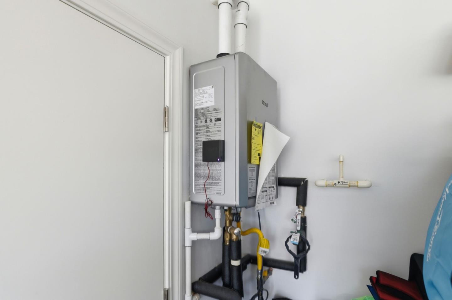 Detail Gallery Image 28 of 50 For 1216 Wildrose Dr, Hollister,  CA 95023 - 4 Beds | 2 Baths