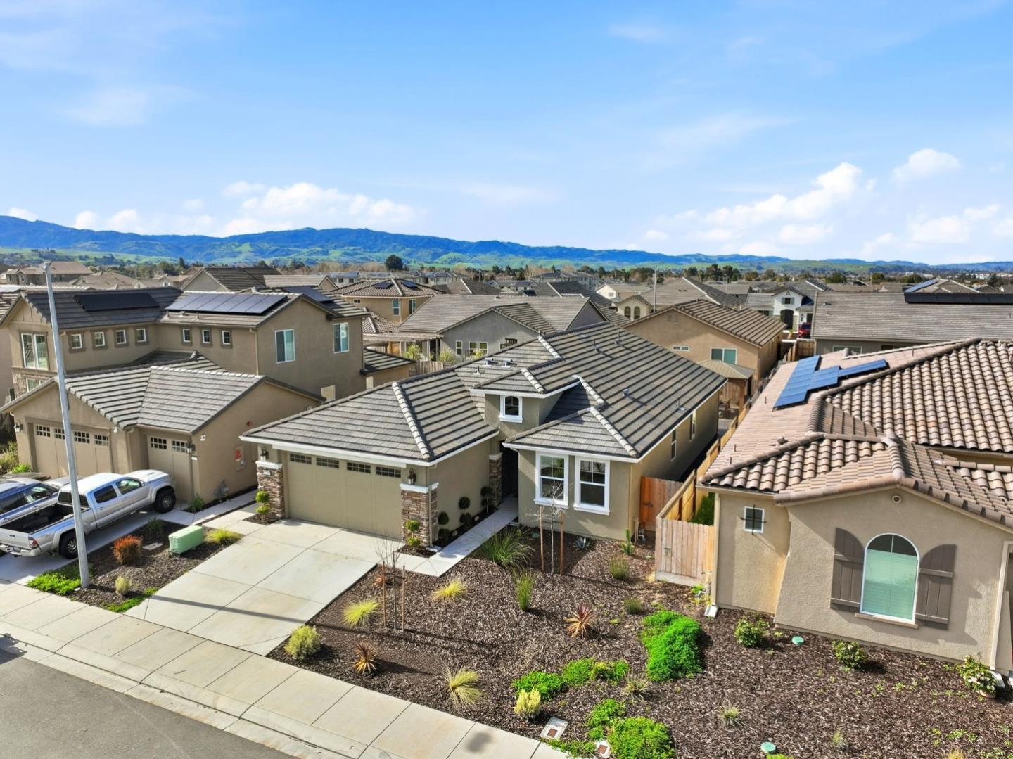 Detail Gallery Image 38 of 50 For 1216 Wildrose Dr, Hollister,  CA 95023 - 4 Beds | 2 Baths