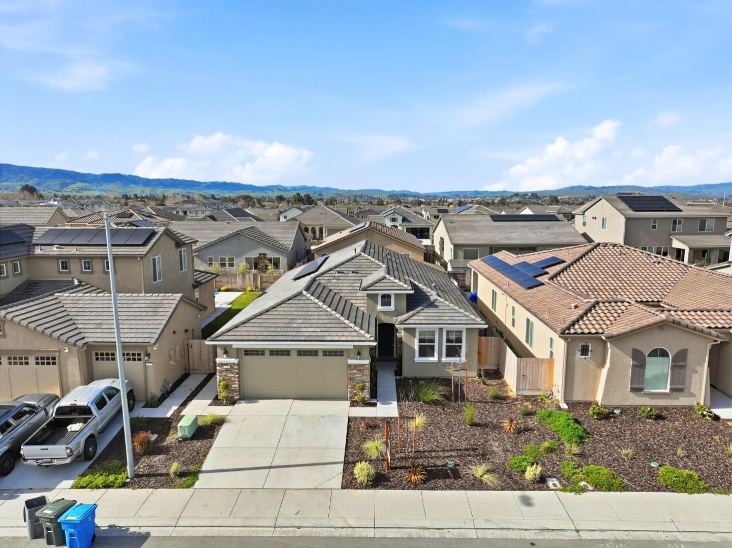 Detail Gallery Image 39 of 50 For 1216 Wildrose Dr, Hollister,  CA 95023 - 4 Beds | 2 Baths