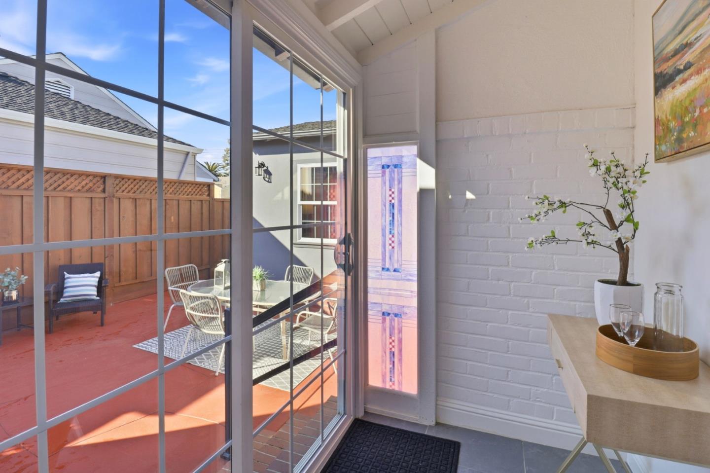 Detail Gallery Image 16 of 19 For 2710 Isabelle Ave, San Mateo,  CA 94403 - 3 Beds | 2/1 Baths