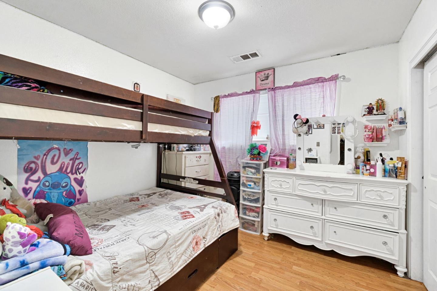 Detail Gallery Image 17 of 33 For 1007 Woodward, Fresno,  CA 93706 - 3 Beds | 2 Baths