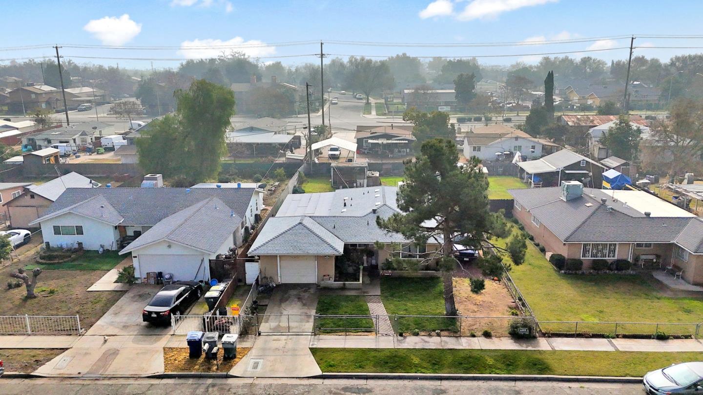 Detail Gallery Image 29 of 33 For 1007 Woodward, Fresno,  CA 93706 - 3 Beds | 2 Baths