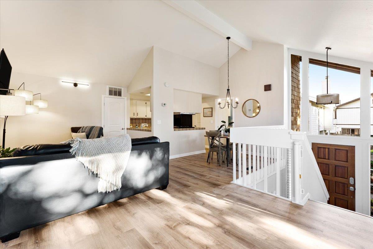 Detail Gallery Image 5 of 27 For 2104 Penasquitas Dr, Aptos,  CA 95003 - 2 Beds | 2 Baths