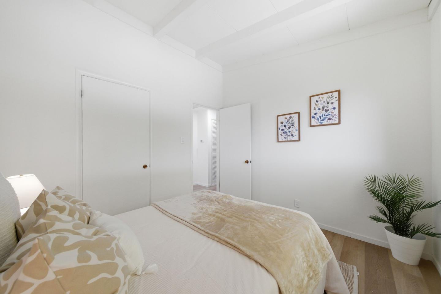 Detail Gallery Image 10 of 55 For 1624 Lodi Ave, San Mateo,  CA 94401 - 3 Beds | 2 Baths